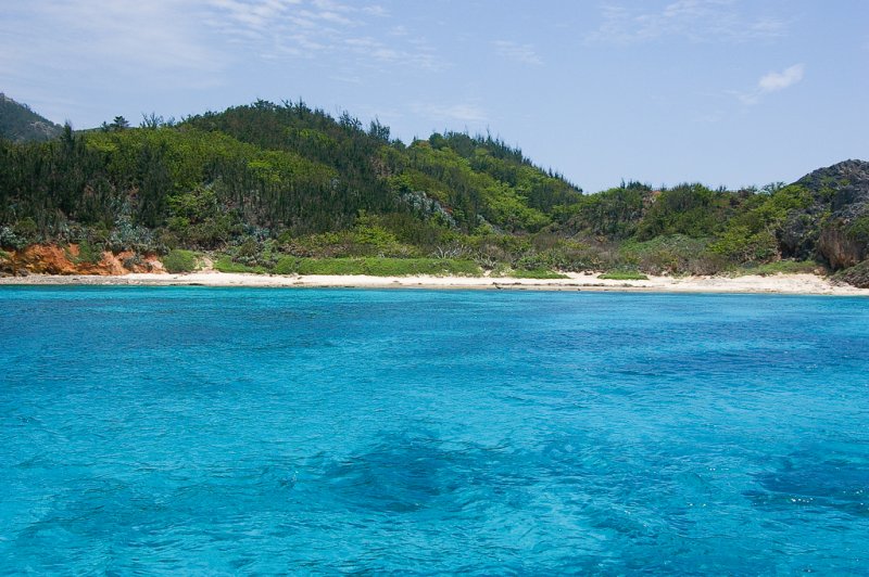 Clear blue tropical lagoon water of tropical Japan, Ogasawara Islands. (Foto: CC/Flickr.com | Ippei & Janine Naoi)