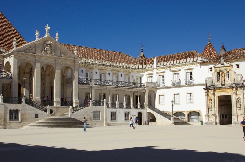 Courtyard of the University of Coimbra. (Foto: CC/Flickr.com | Debarshi Ray)