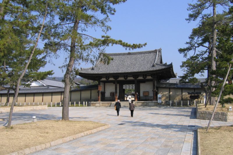 Horyu-ji Nandaimon III. (Foto: CC/Flickr.com | jpellgen (@1179_jp))