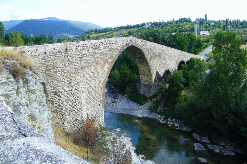 Jaca Huesca puente medieval-1. (Foto: CC/Flickr.com | Fernando Lopez)