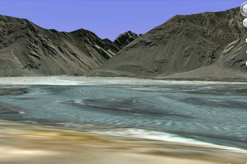 Pamir Mountains Tajikistan Real and Google Earth. (Foto: CC/Flickr.com | Dieter Zirnig)