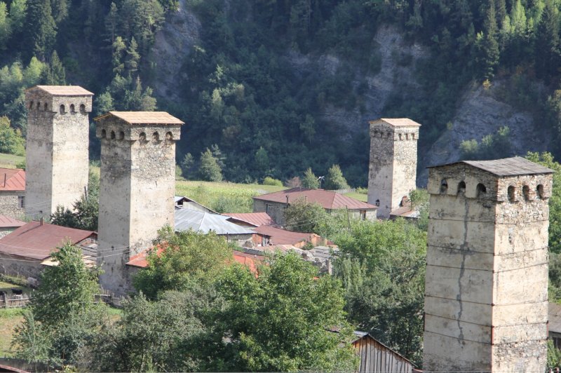 Tower-Houses in Upper Svanti region in Georgia. (Foto: CC/Flickr.com | Afshin Iranpour)